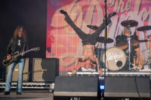 18 The Darkness